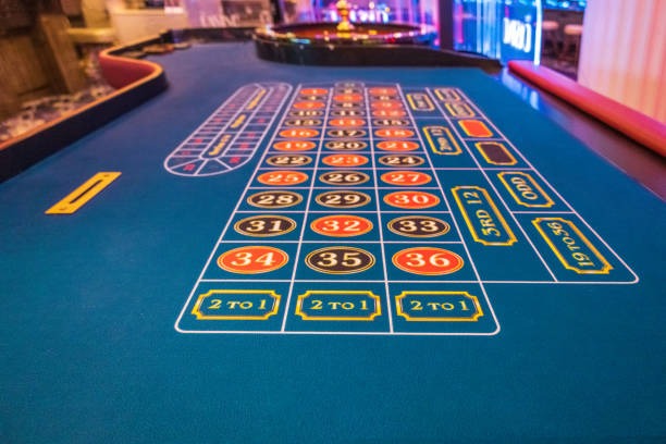 Payout table reference Payout table and symbol values in Wild West Gold